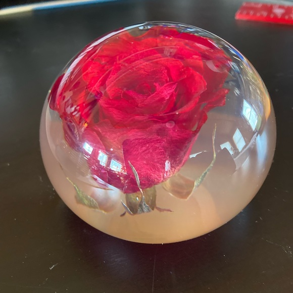 Vintage Tarax infinity red rosé paperweight - Picture 12 of 12